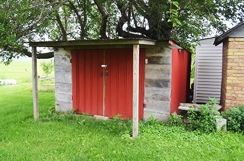 Property photo 13 - Real Estate Auction, 3 Bedroom country farm house on 1 acre in Allen County